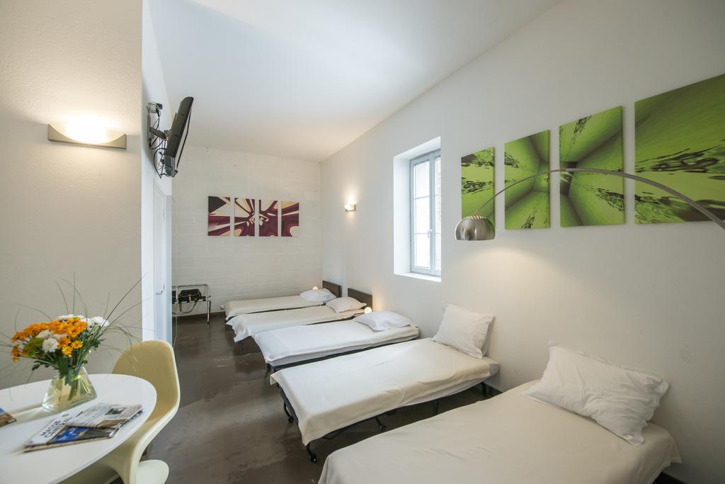 Gite D'Etape Des Capucins Le Puy-en-Velay 部屋 写真