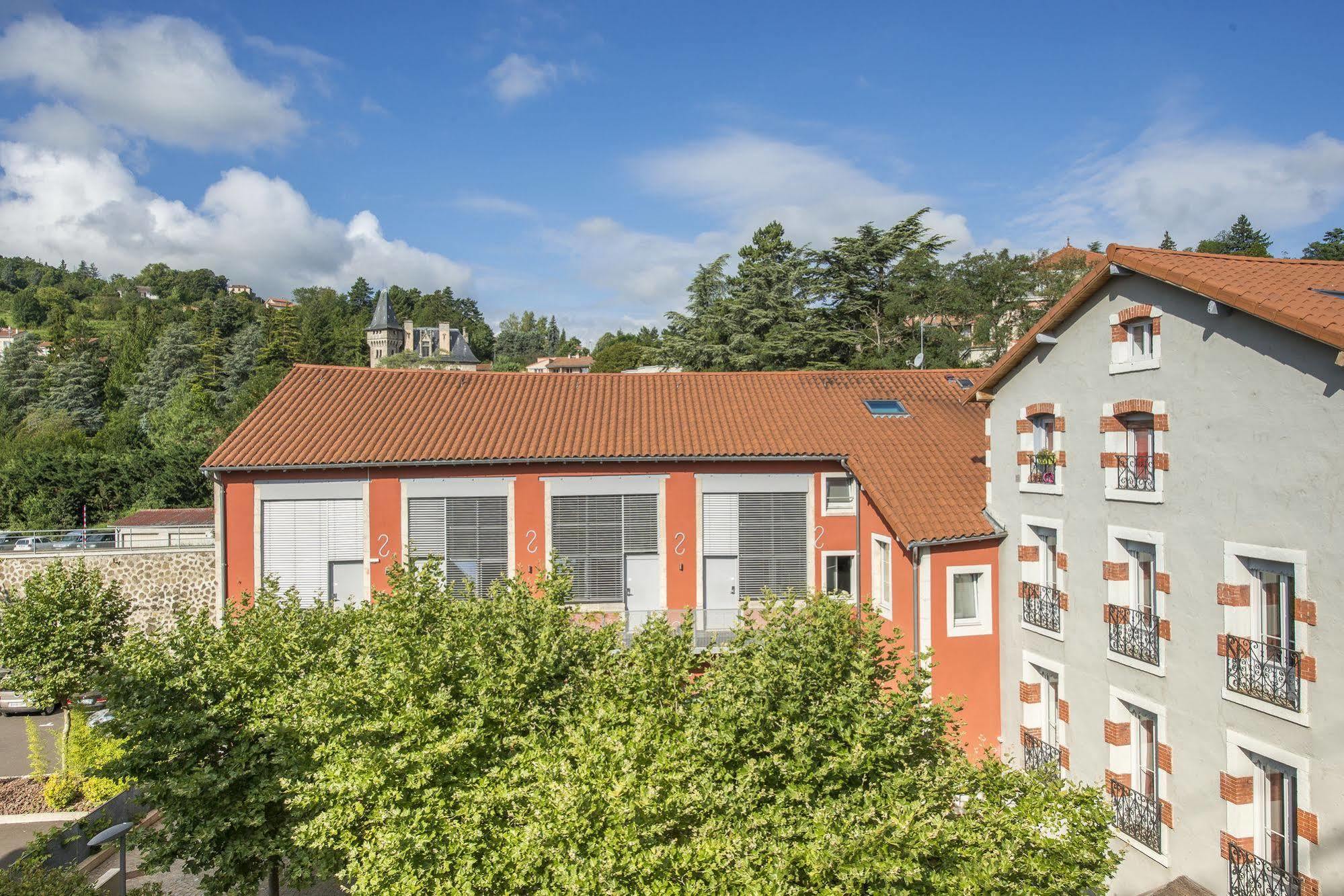 Gite D'Etape Des Capucins Le Puy-en-Velay エクステリア 写真